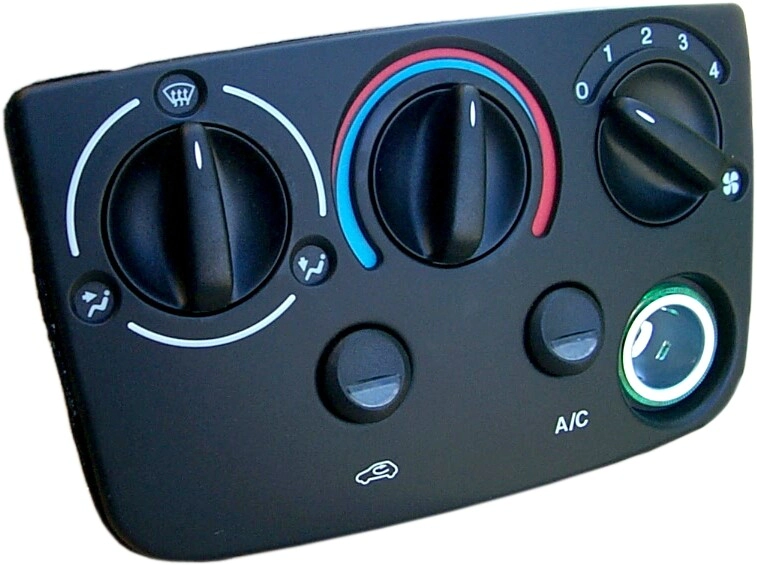 COMANDO FORD FIESTA 96/02" C/AA      