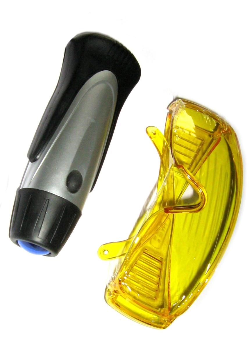 LINTERNA ULTRAVIOLETA CON ANTEOJOS      