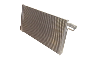 COND. FORD FOCUS 15/17"