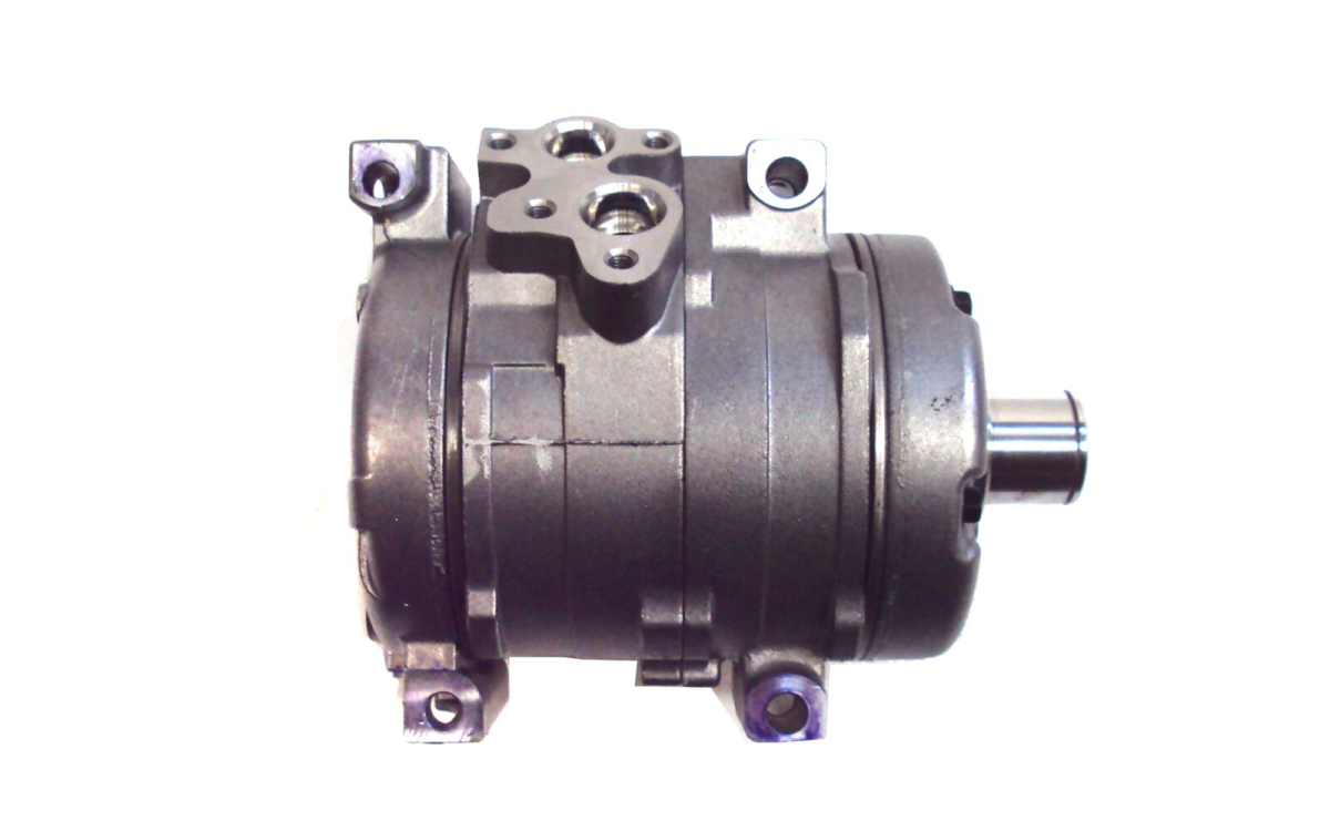 COMP. TOYOTA HILUX / NEW HOLLAND,SOLO CUERPO,DENSO      