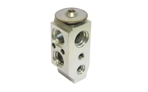 VALV. EXP. BLOCK HYUNDAI TUCSON 06/      