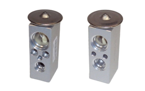 VALV. EXP. BLOCK JOHN DEERE, BRIDA      