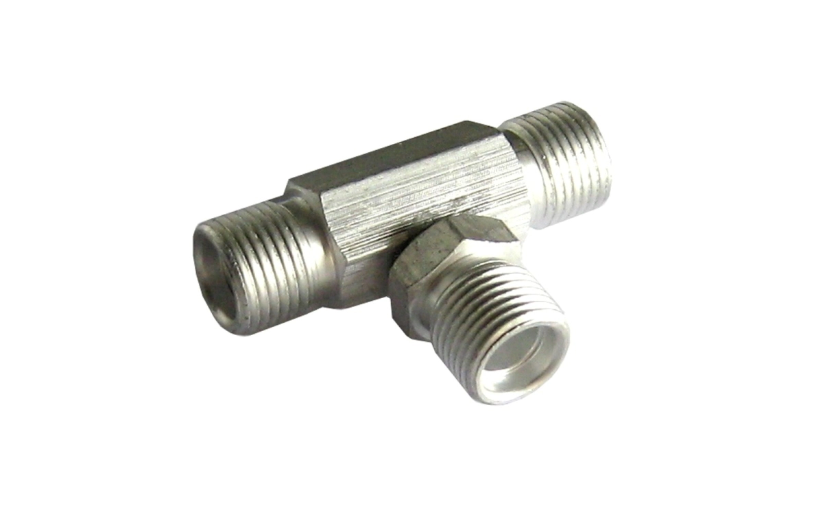 TEE 13/32", CON ROSCA, ALUMINIO      